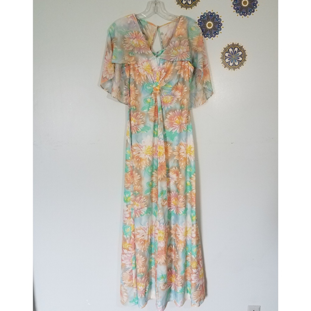 Vintage 70s Floral Maxi Dress Cape Sleeves M